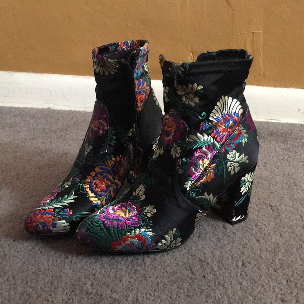 Steve Madden Floral Booties